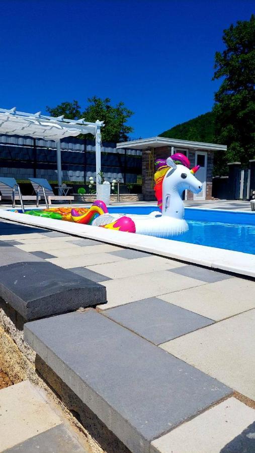 Holiday House White Hill Bihac Exterior photo