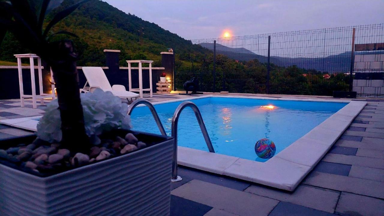 Holiday House White Hill Bihac Exterior photo